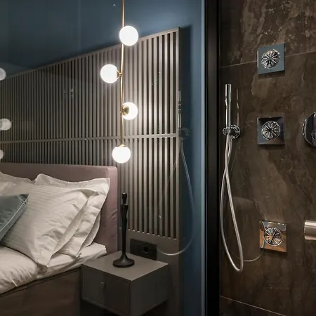 Veneri Boutique מלון דירות 4*