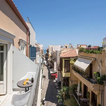 Veneri Boutique Aparthotel 4*