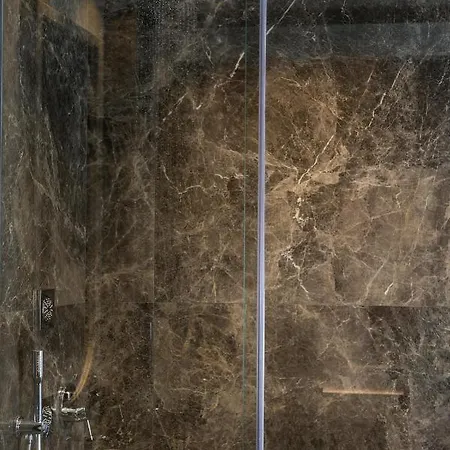 Veneri Boutique Aparthotel 4*