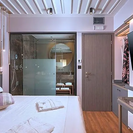 Veneri Boutique Aparthotel 4*