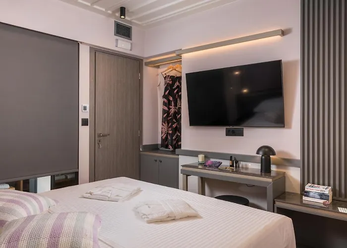 Veneri Boutique Aparthotel 4*