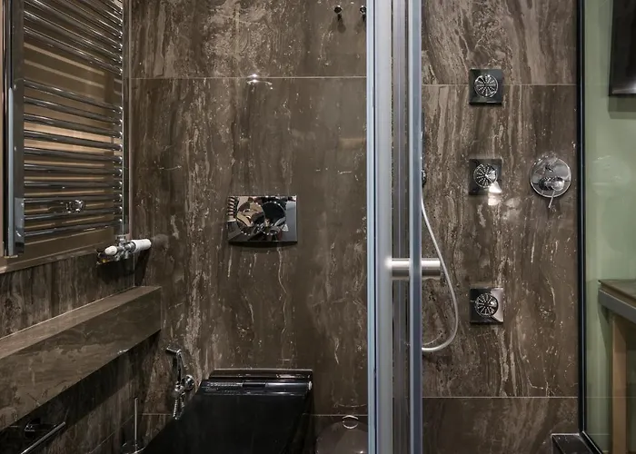 Veneri Boutique Aparthotel 4*